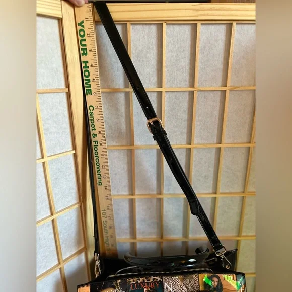 Boutique Stylish Women's Fashion Print Bag - Picture 5 of 16